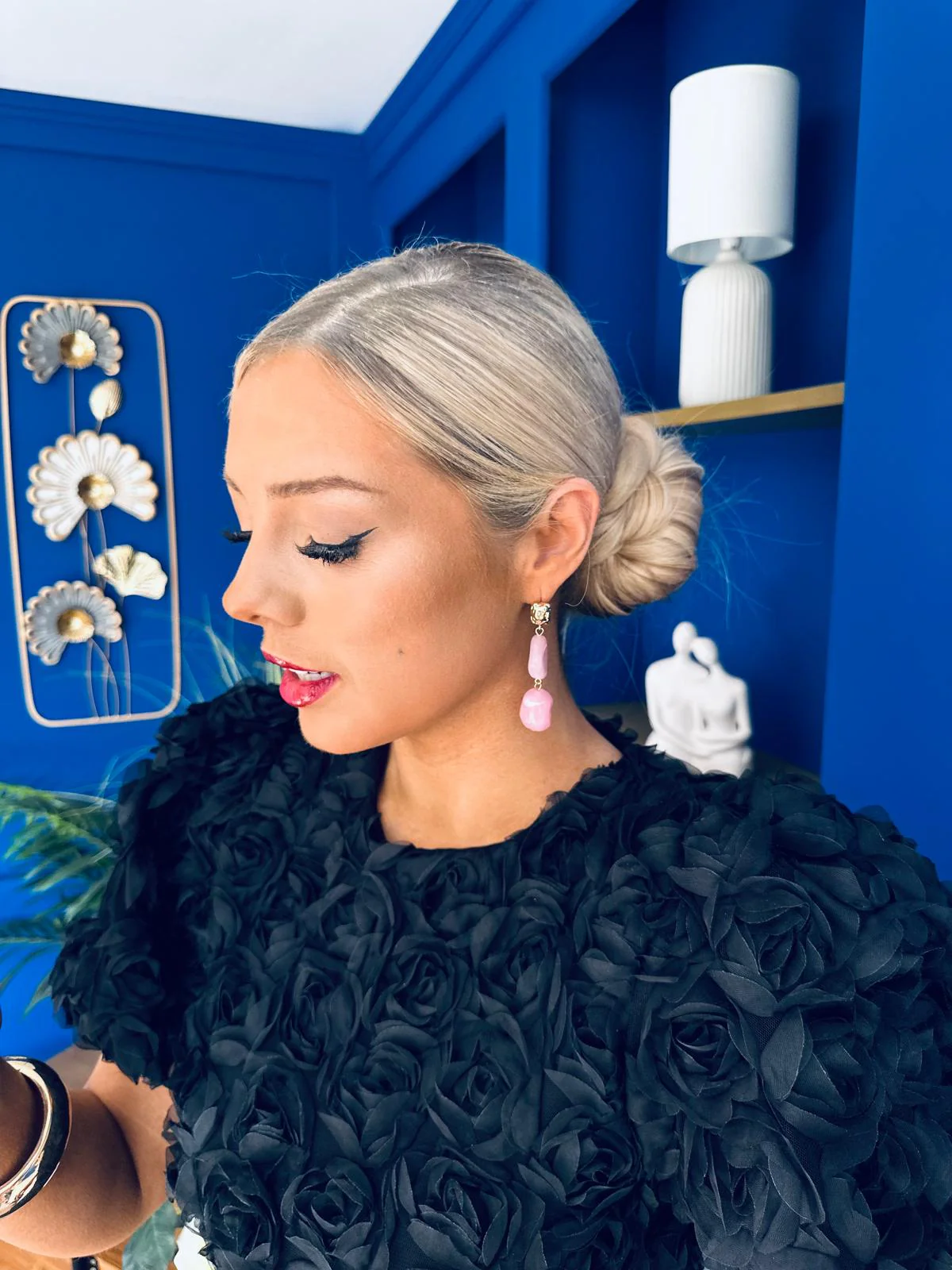 Betty Drop Earrings Rose - Image 5