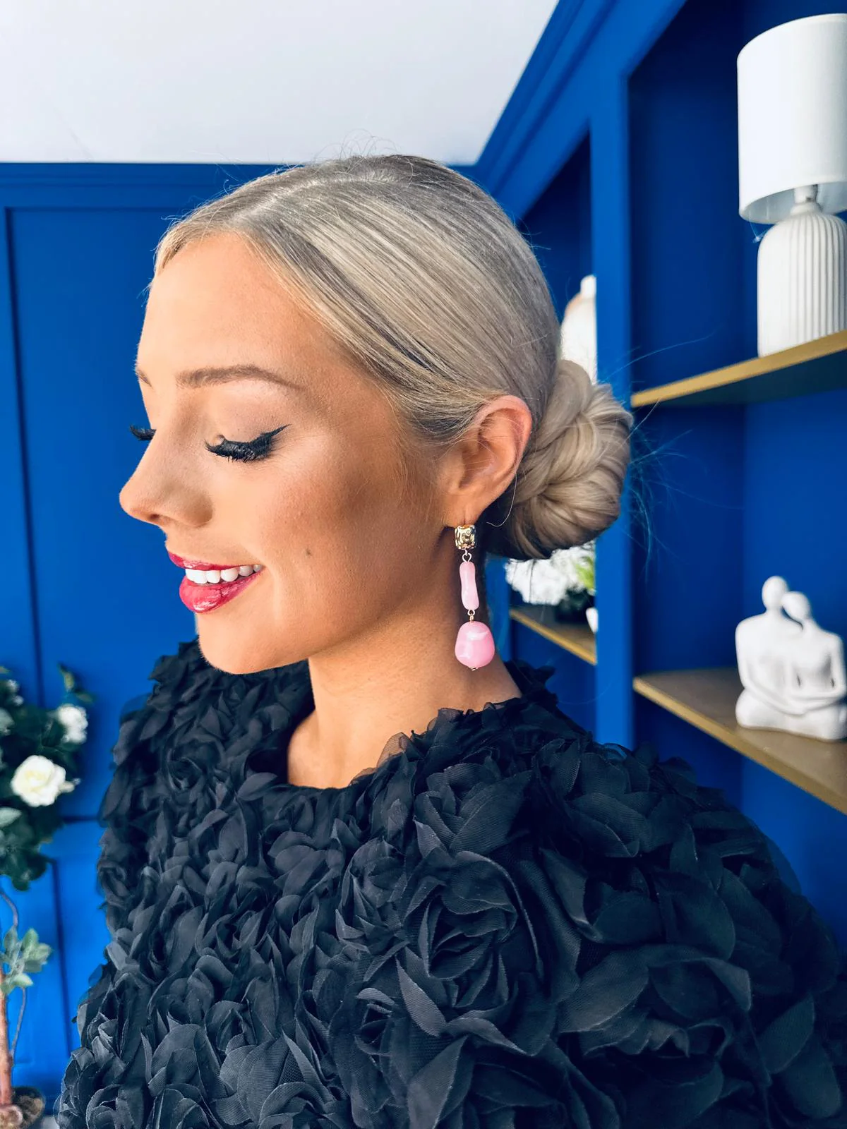 Betty Drop Earrings Rose - Image 7