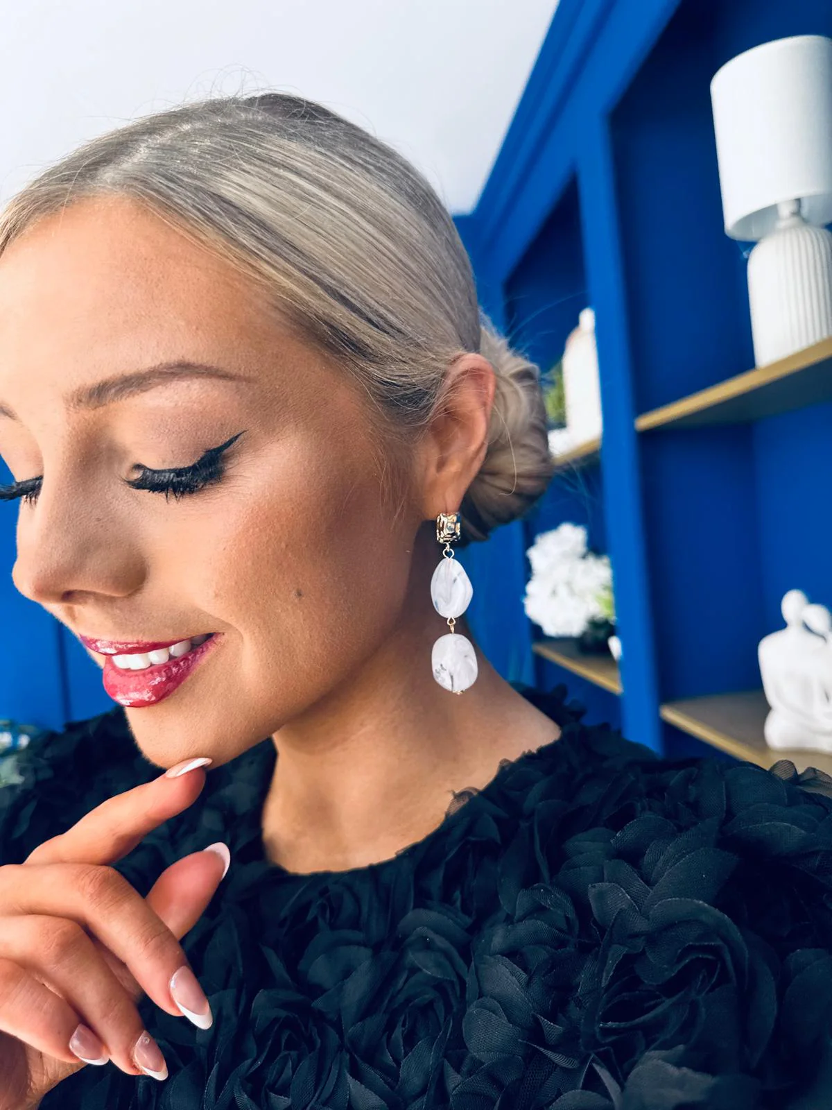 Betty Drop Earrings White - Image 6