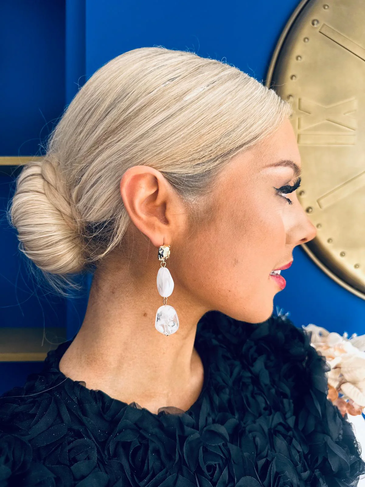 Betty Drop Earrings White - Image 7