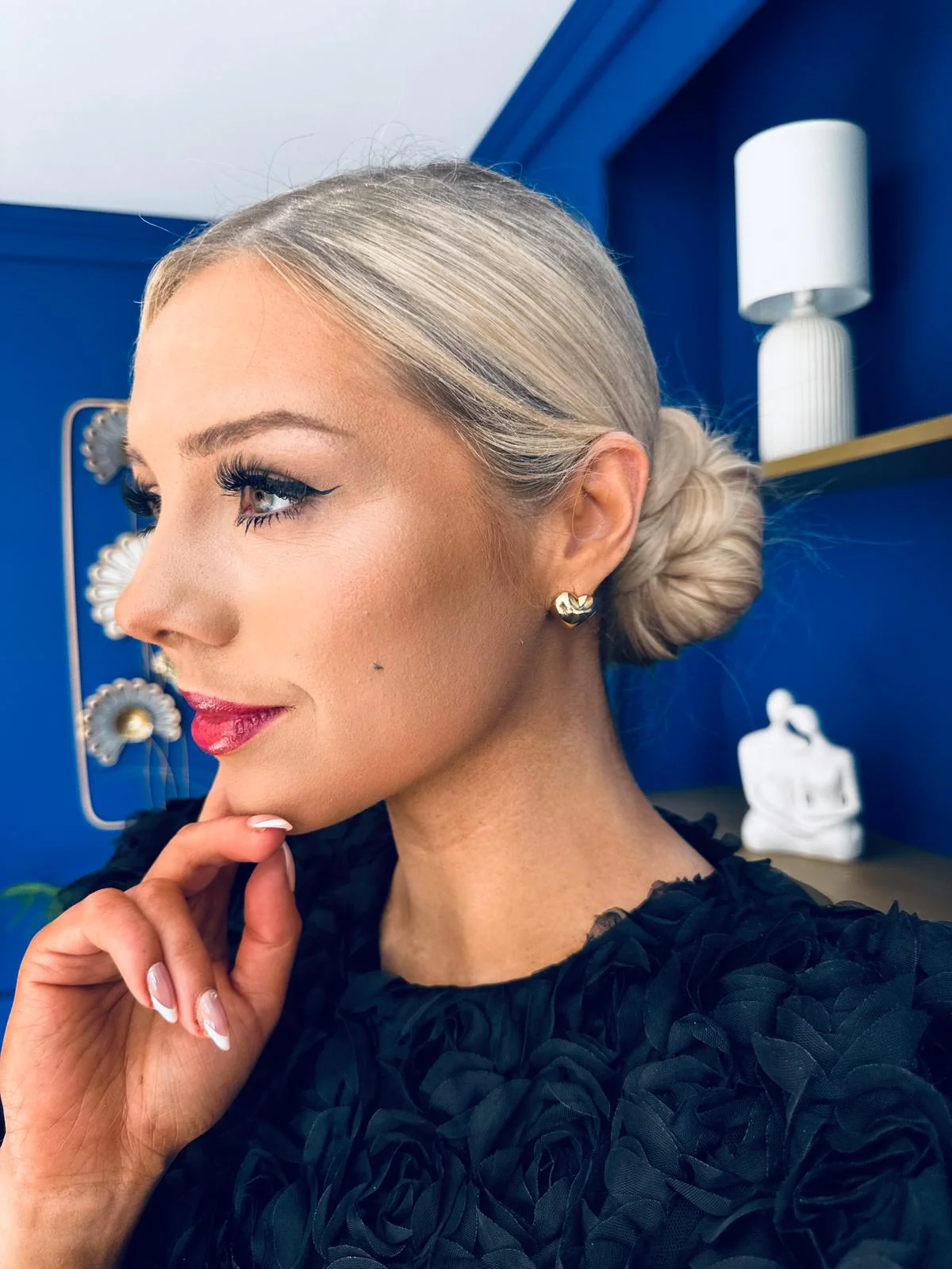 Cassi Heart Stud Earrings Gold - Image 3