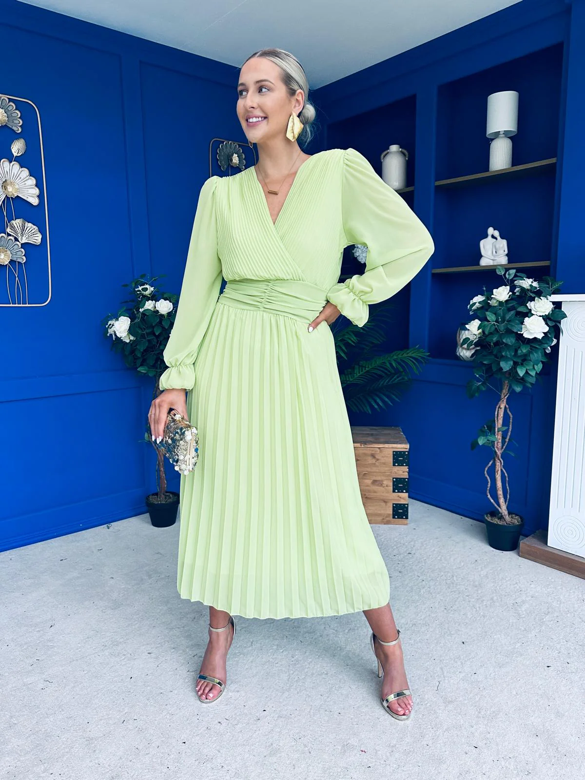 Clodagh Pleat Detailed Midi Dress Lime - Image 6