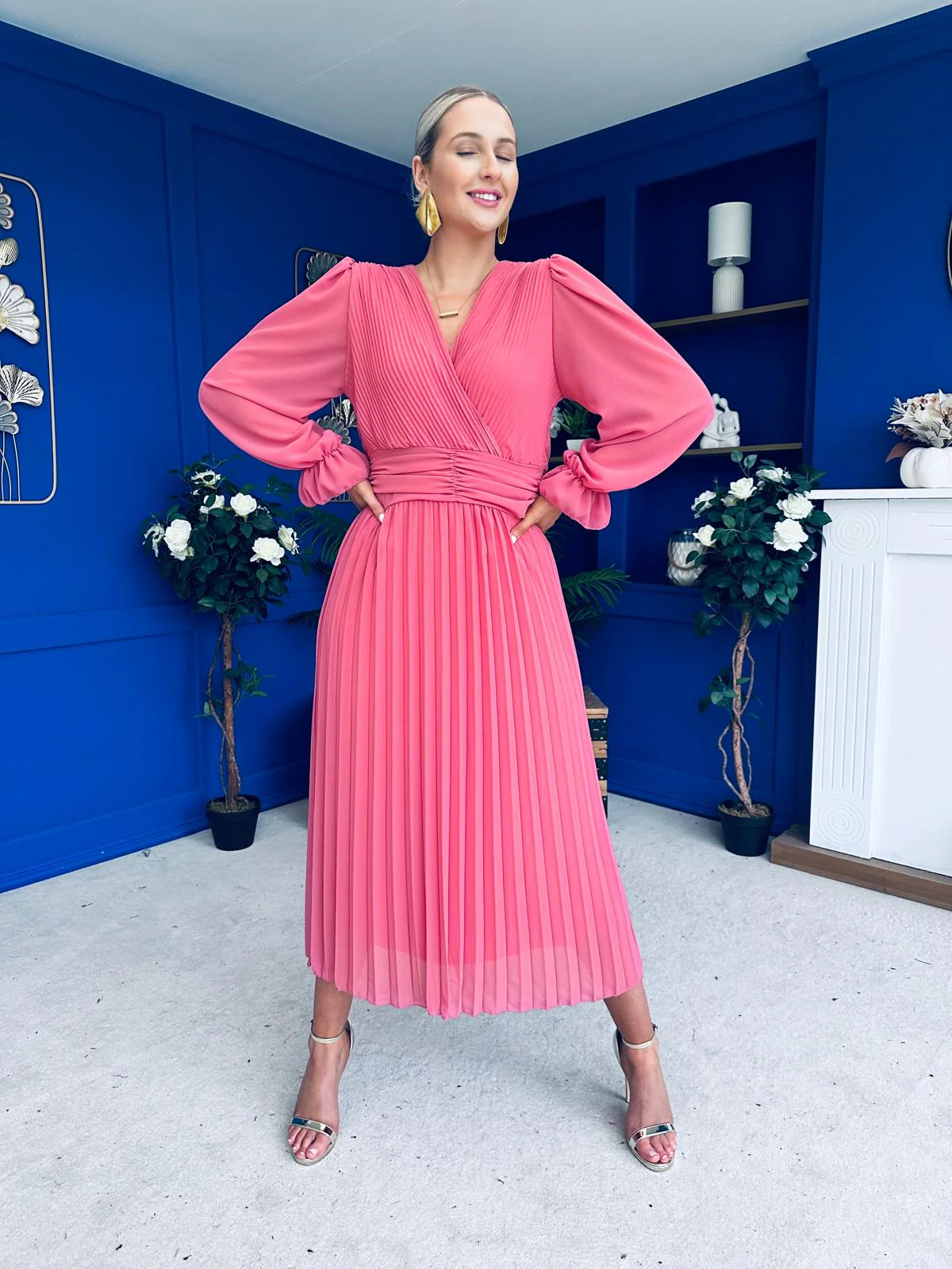 Clodagh Pleat Detailed Midi Dress Mauve - Image 4