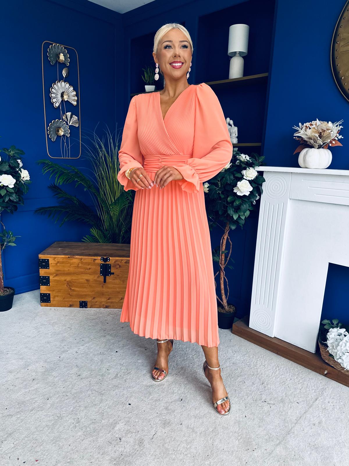 Clodagh Pleat Detailed Midi Dress Peach - Image 10