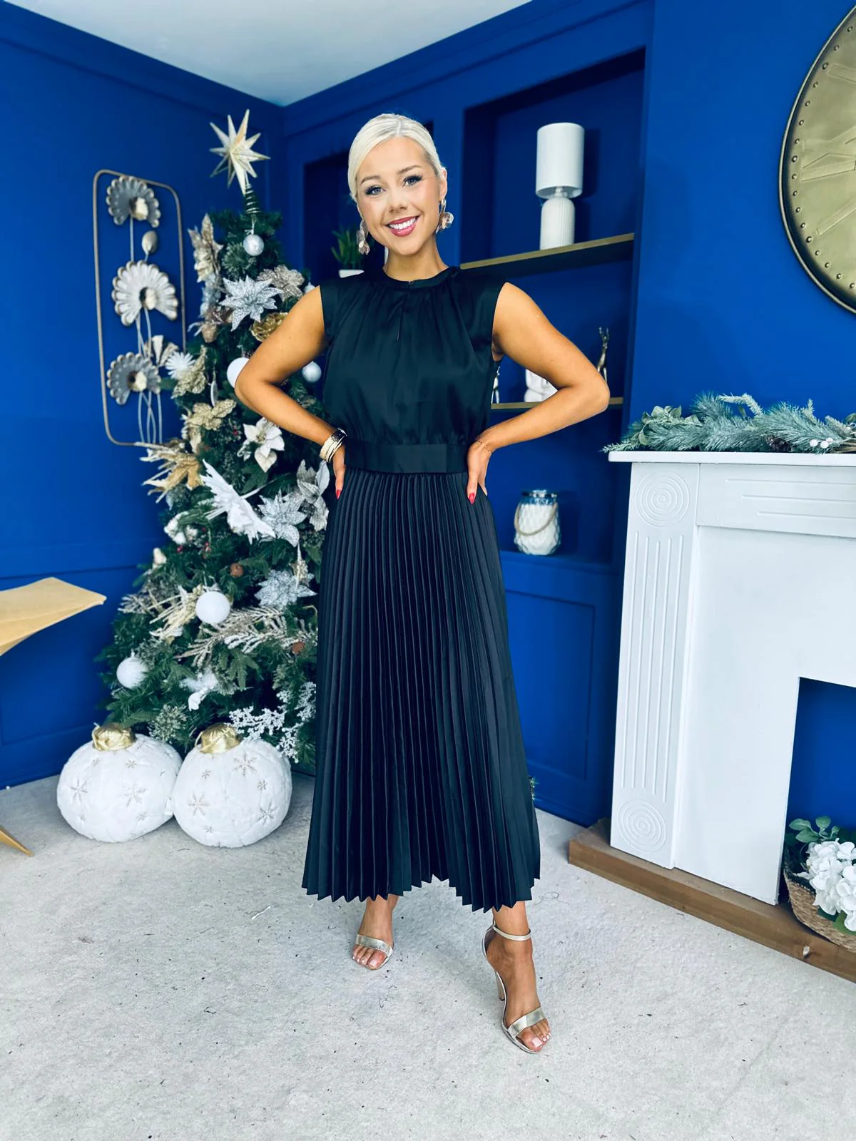 Frankie Pleated Satin Skirt Black - Image 8