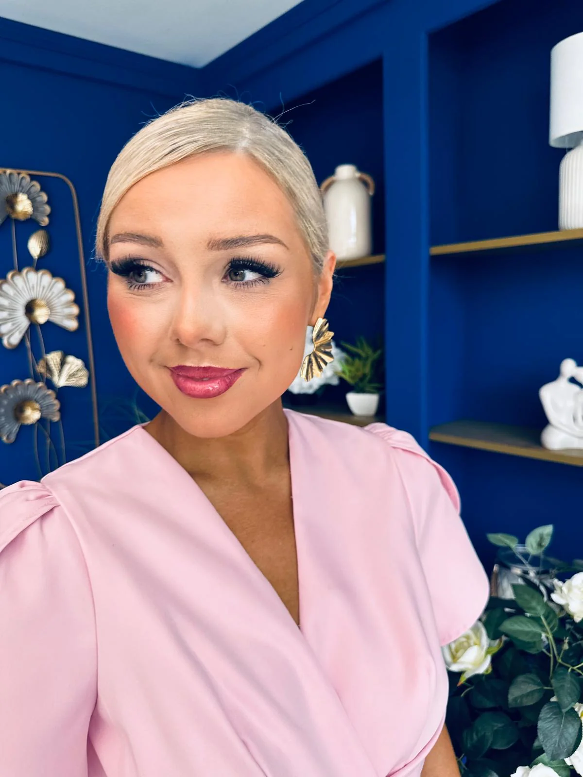 Gold Fan Stud Earrings - Image 3