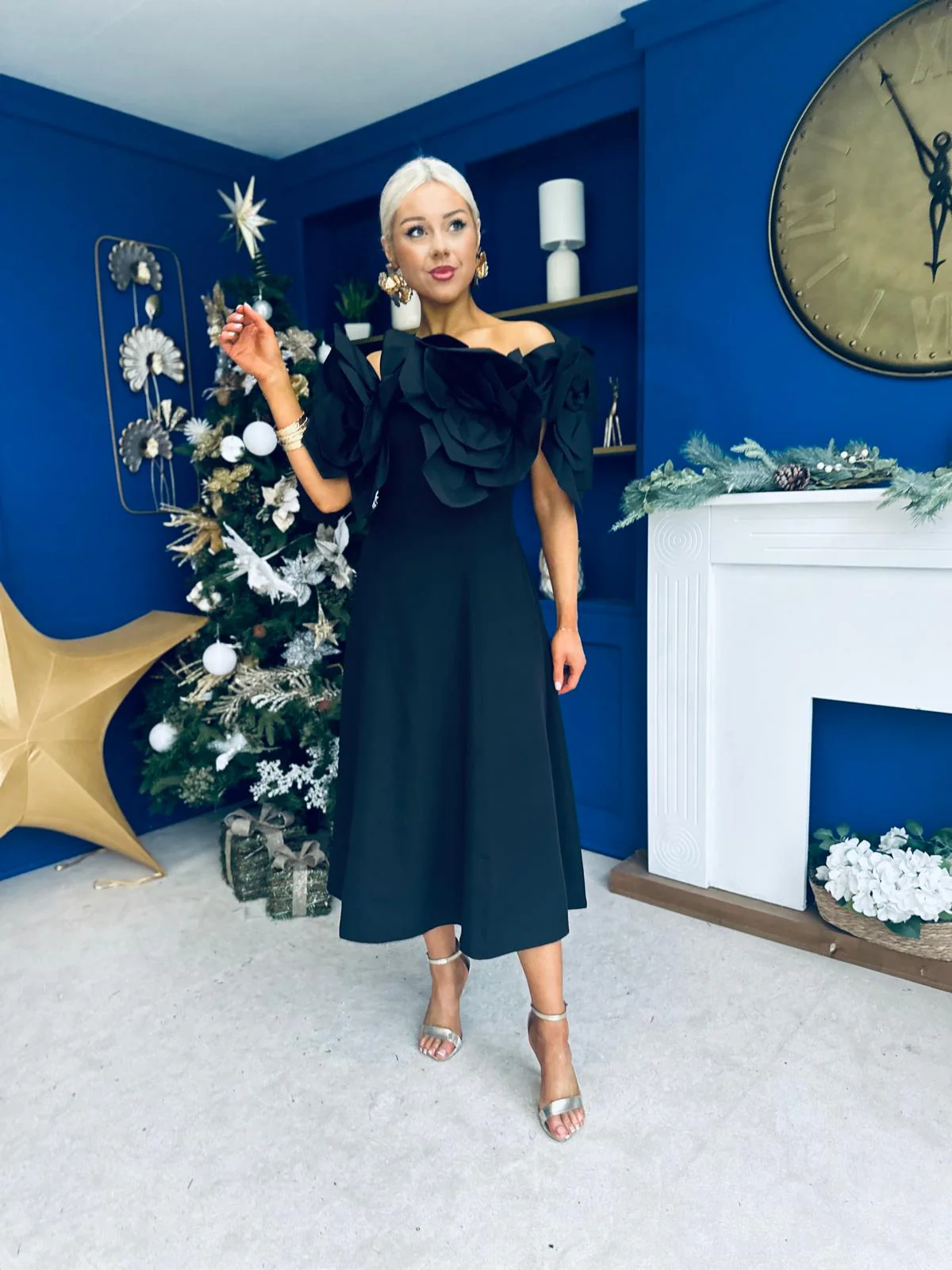 Jackie Floral Detail Occasion Midi Dress Black - Image 7