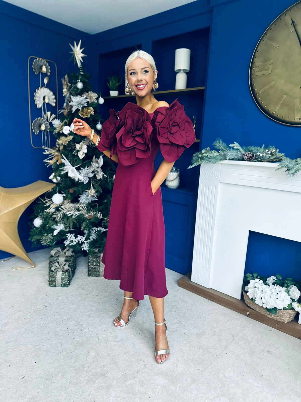 Jackie Floral Detail Occasion Midi Dress Burgundy - Image 11