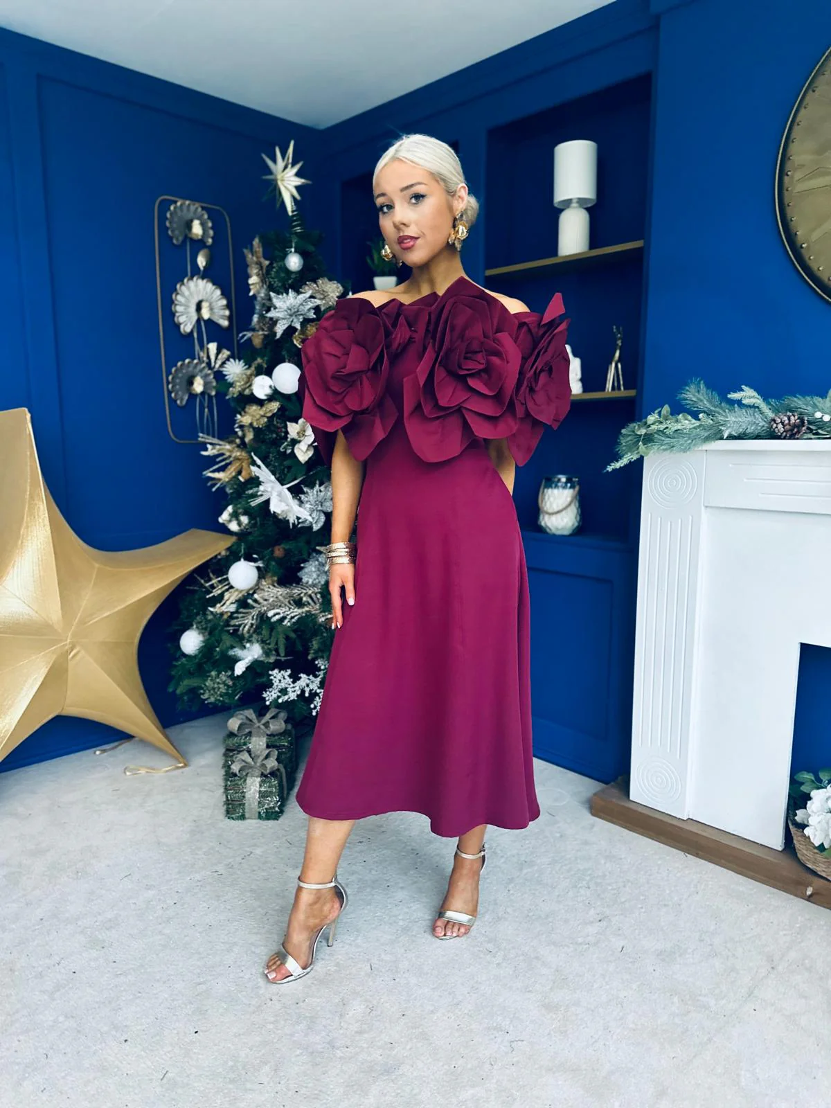 Jackie Floral Detail Occasion Midi Dress Burgundy - Image 5