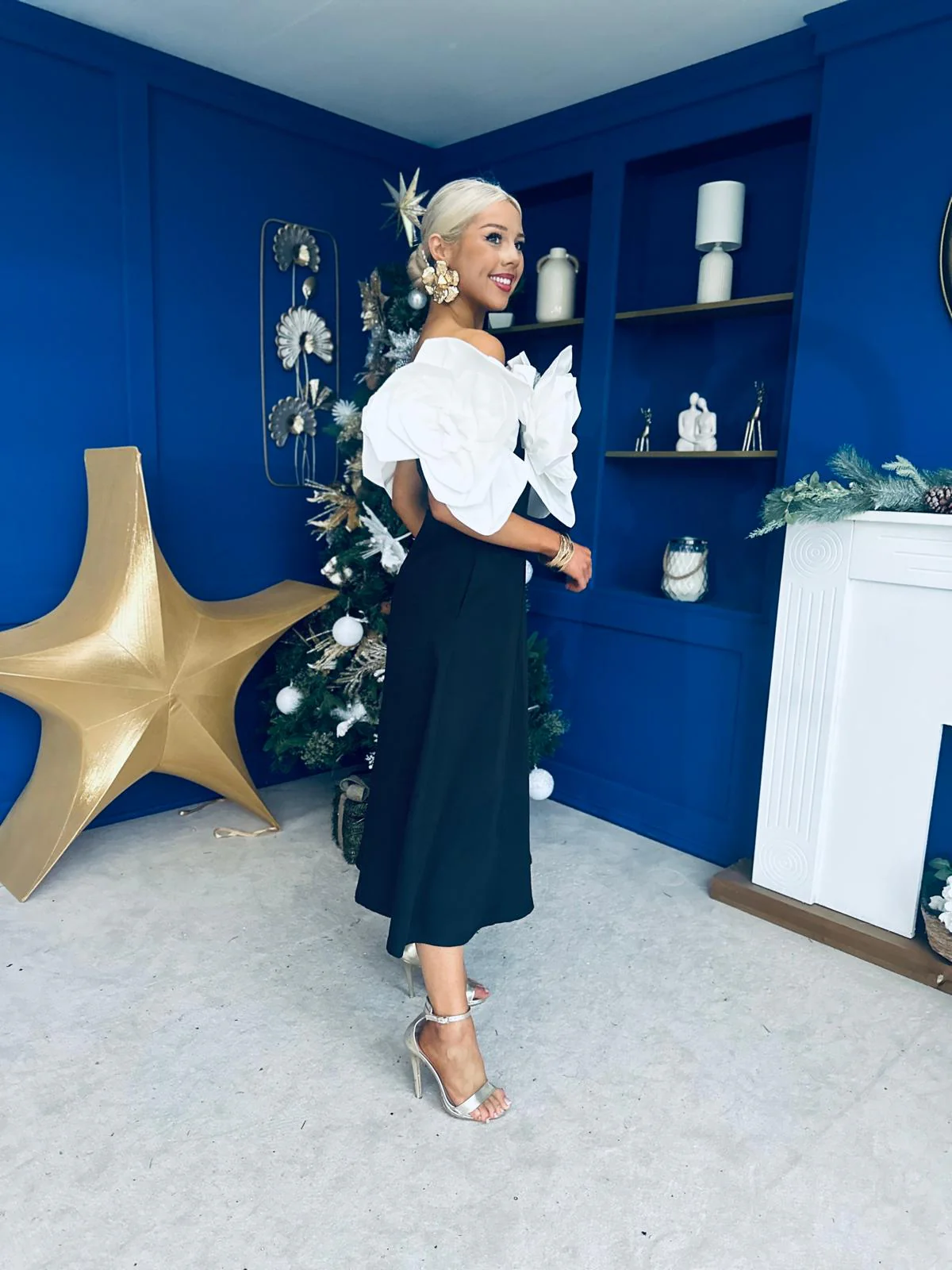 Jackie Floral Detail Occasion Midi Dress Monochrome - Image 9