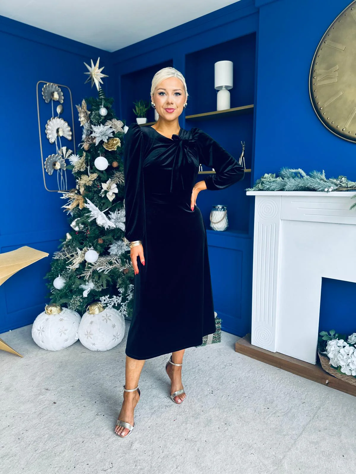 Lauren Detaild Velvet Occasion Dress Black - Image 5