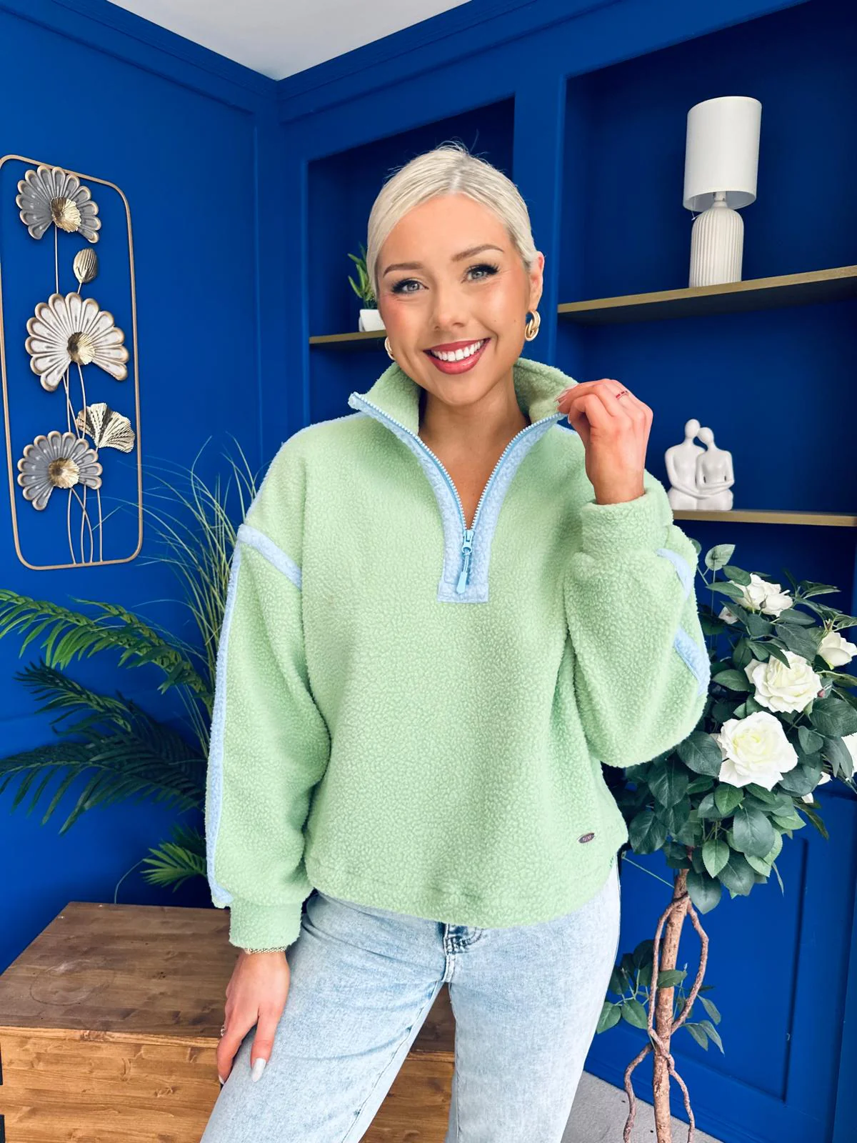 Lulu Contrast Binding 1/4 Zip Fleece Green - Image 5