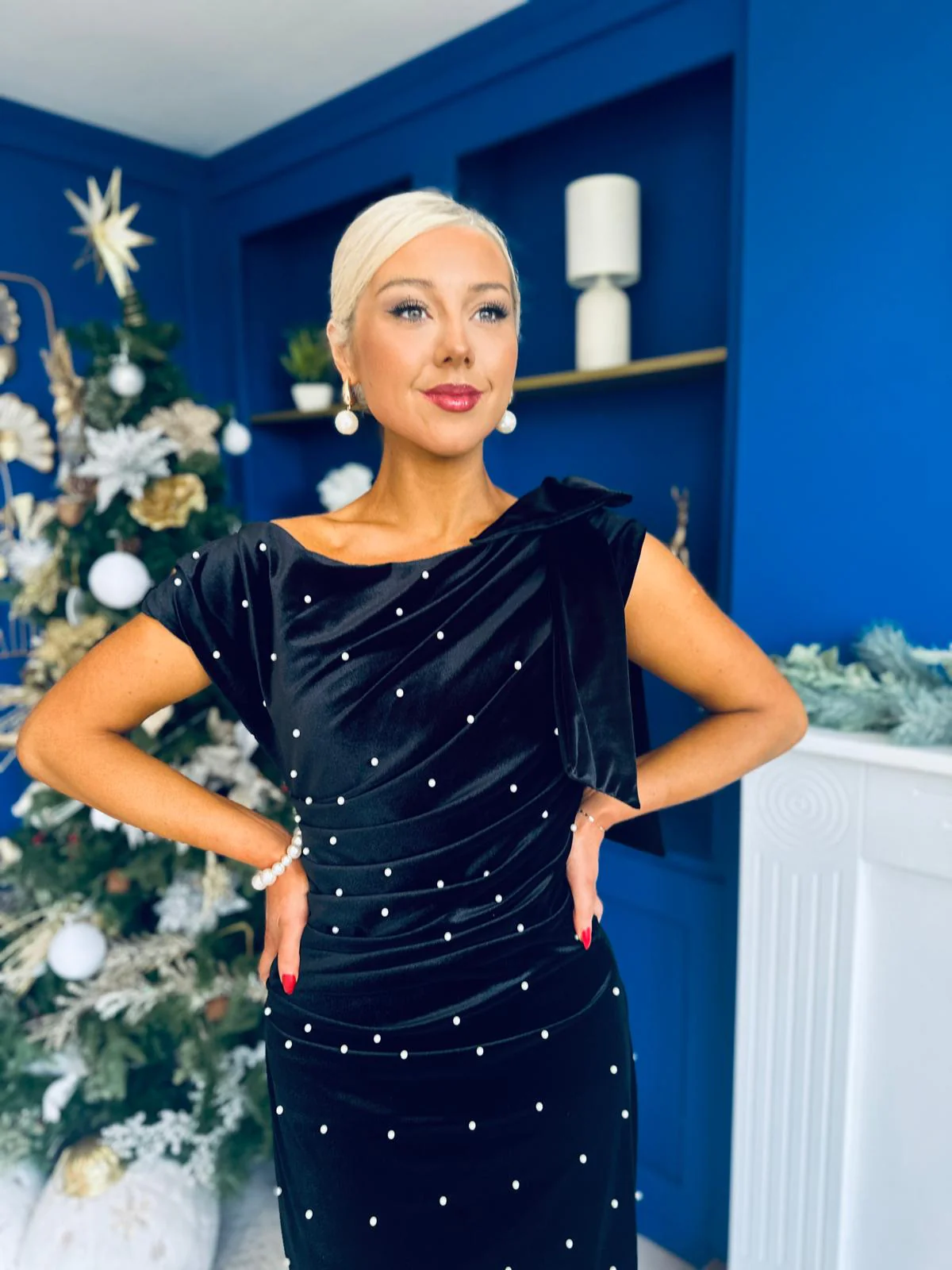 Nicole Bow Detail Pearl Embellished Dress Black - Image 6