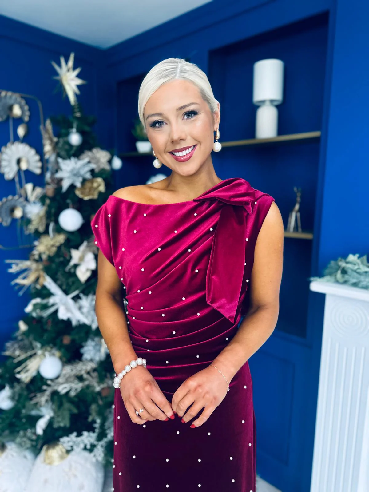 Nicole Bow Detail Pearl Embellished Dress Wine - Image 6