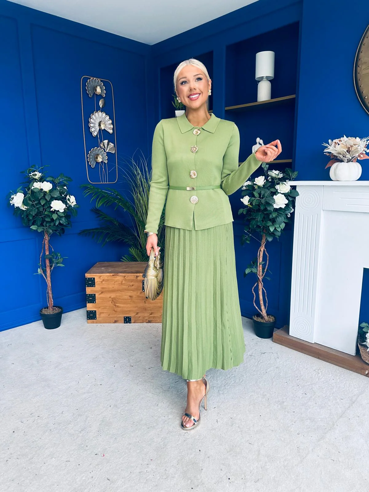 Polly Detailed Skirt & Cardi Set Soft Green - Image 5