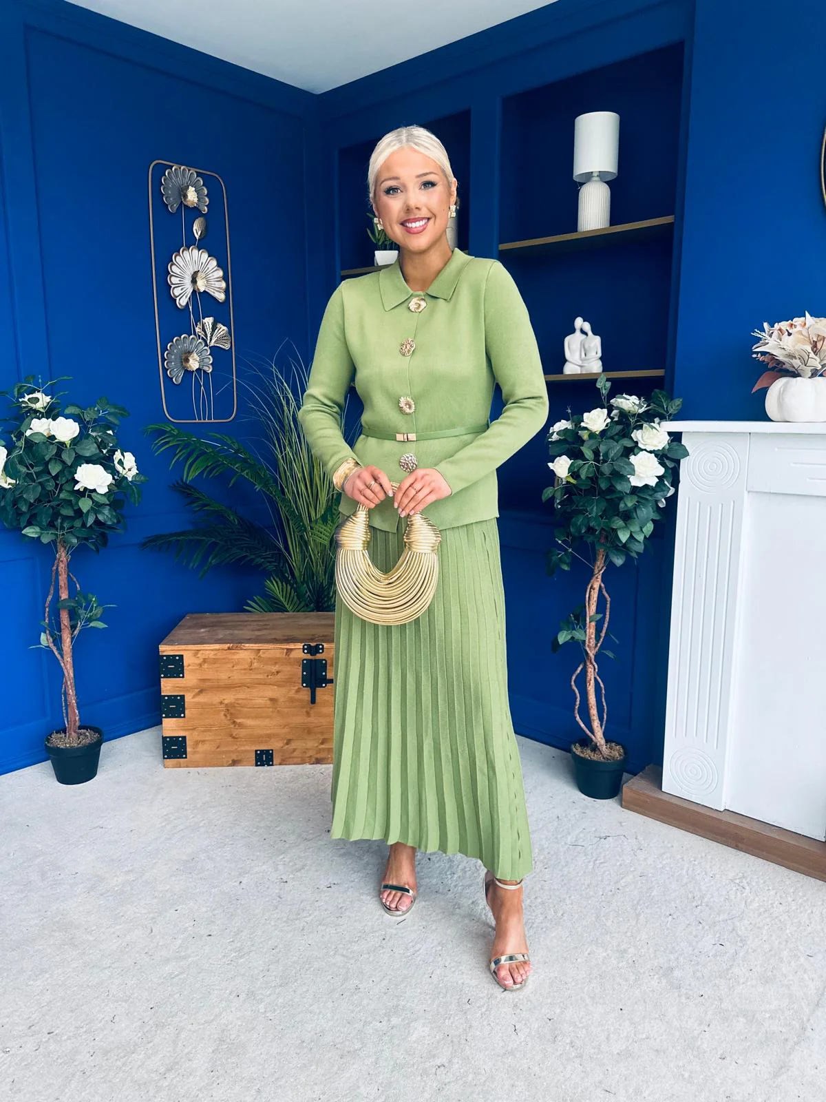 Polly Detailed Skirt & Cardi Set Soft Green - Image 8