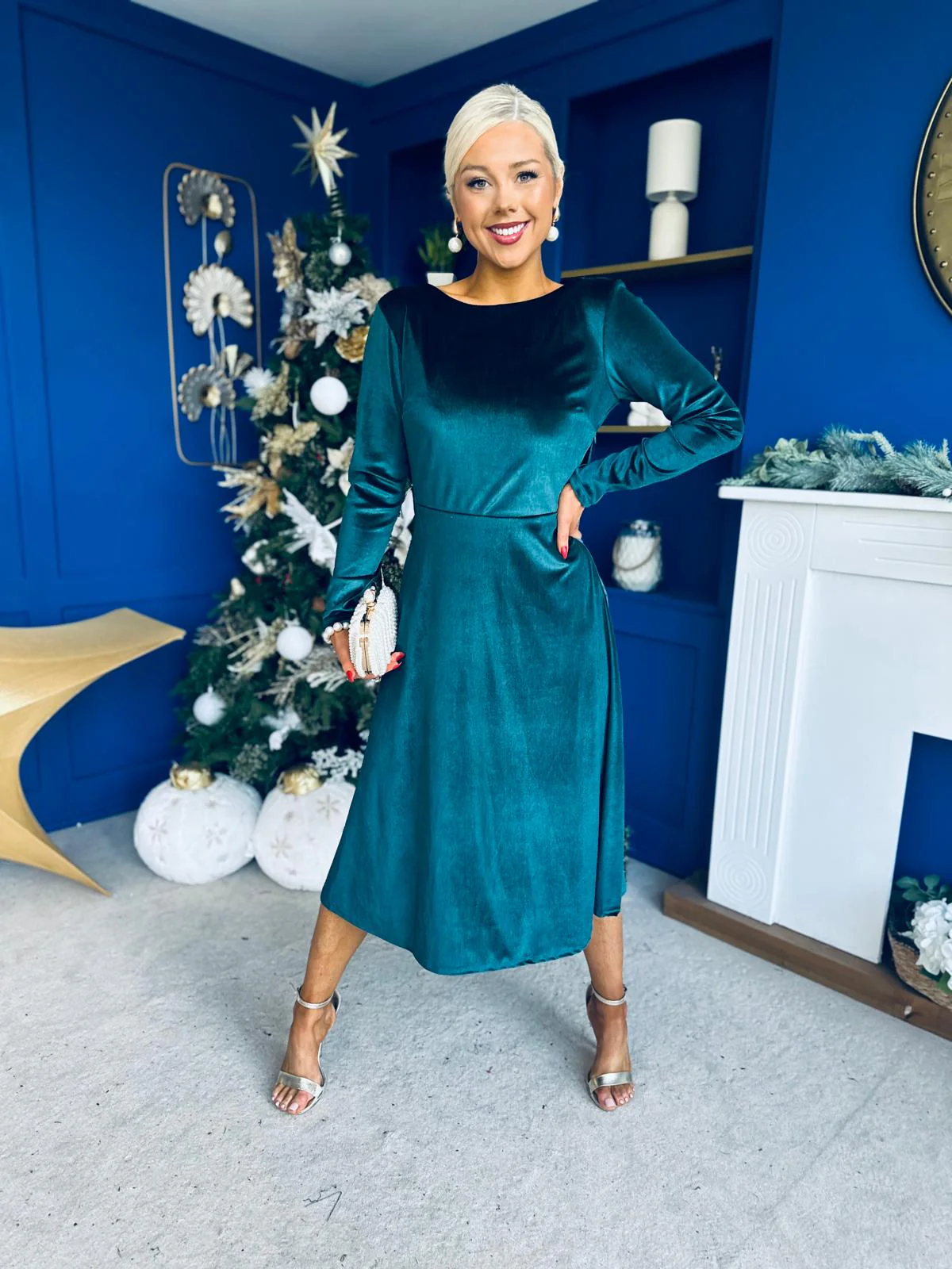 Trudy Pearl & Bow Detail Midi Dress Forest - Image 7